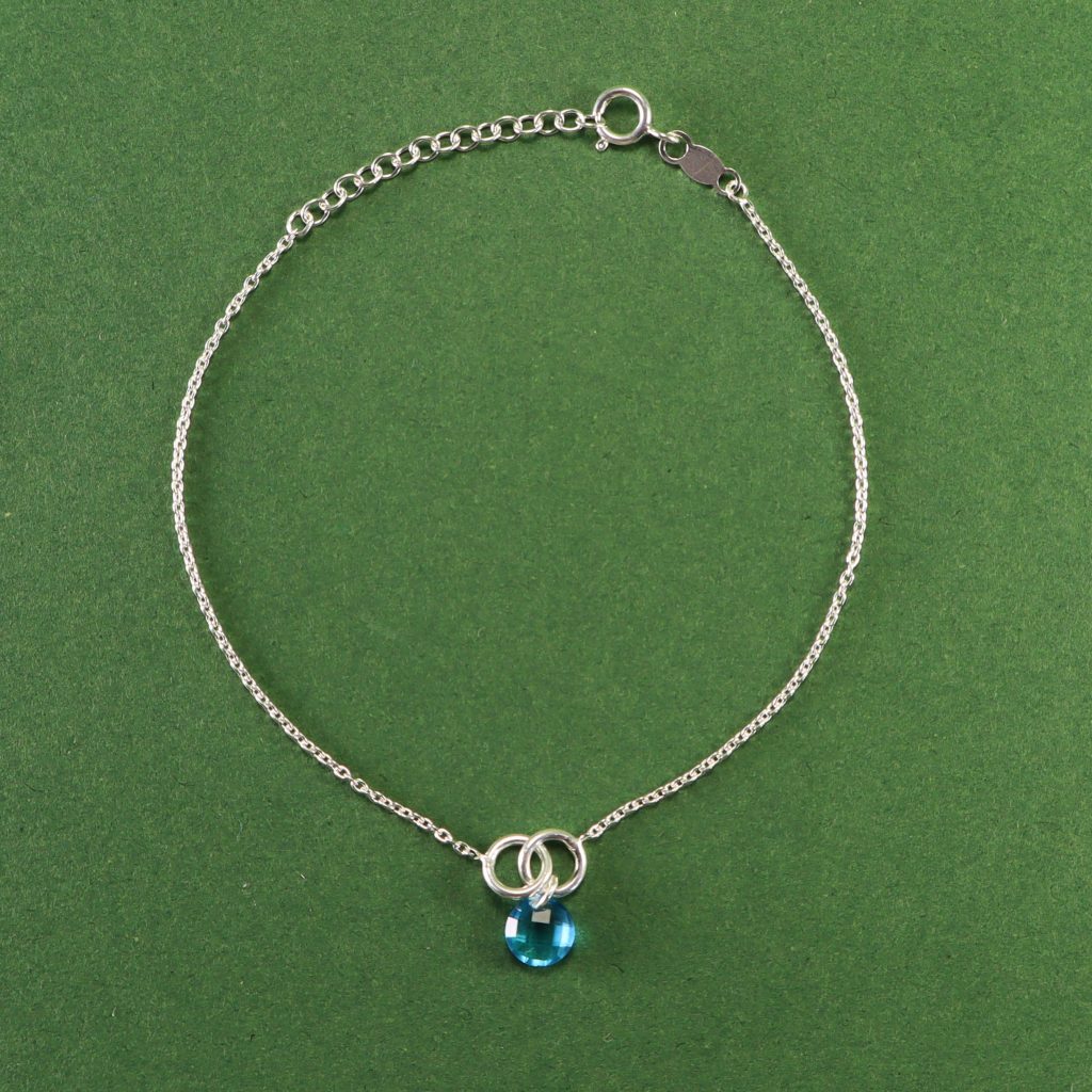 Destello de azul brillante