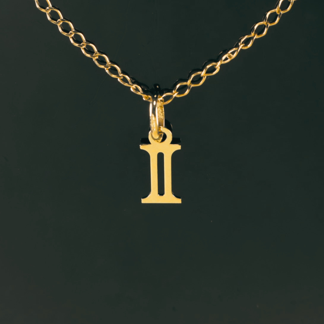 Colgante Inicial I 18K
