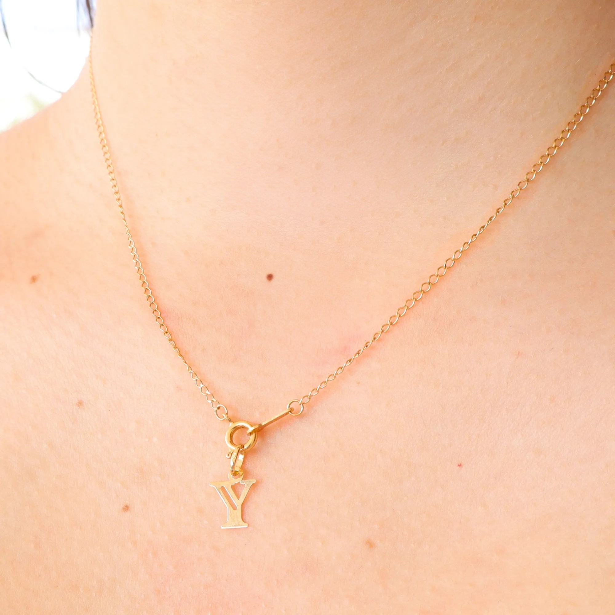 Colgante Inicial Y 18K - Imagen 2