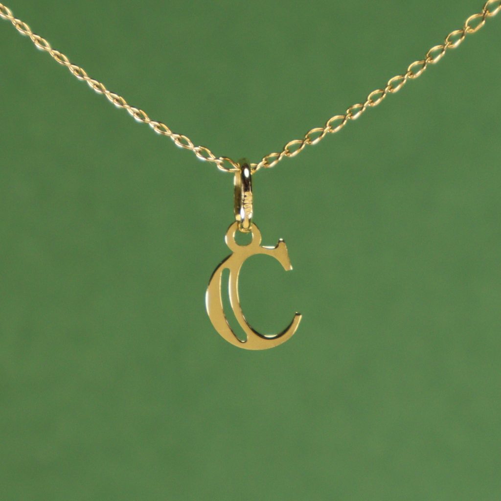 Colgante Inicial C 18K