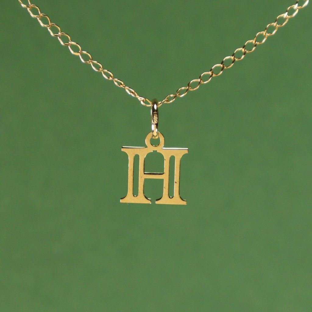 Colgante Inicial H 18K