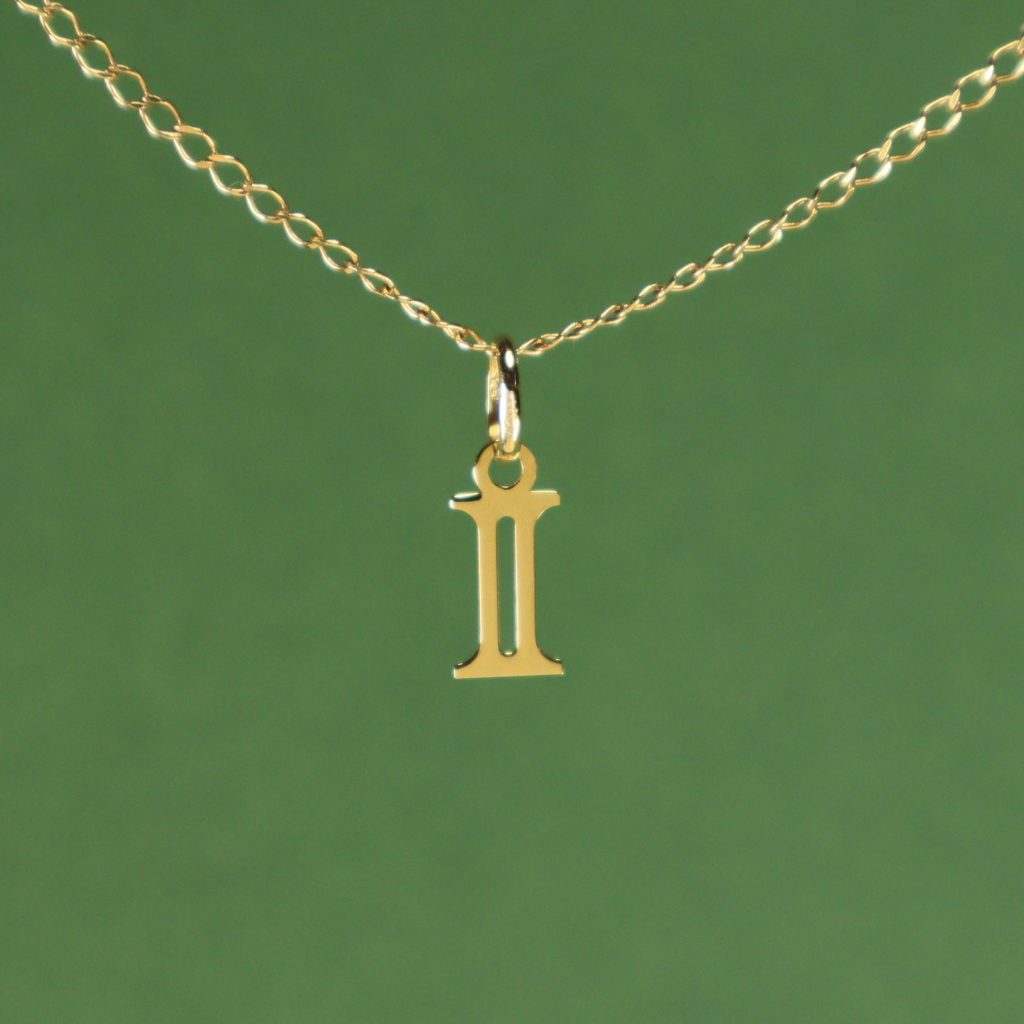 Colgante Inicial I 18K